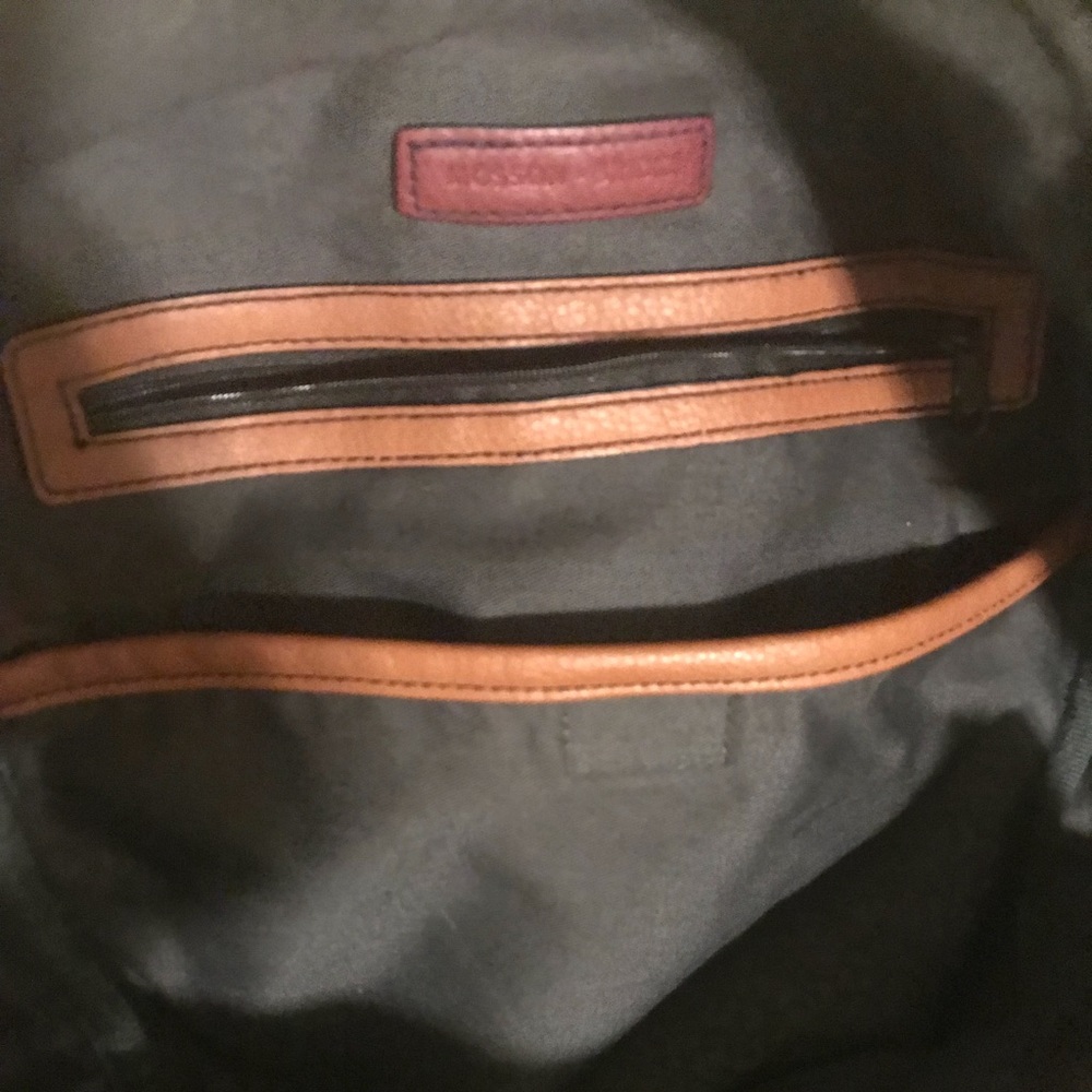 Leather backpack - Picture 5 of 7